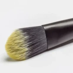 Barbara Hofmann Pastell Foundation Pinsel