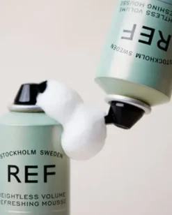REF Weightless Refreshing Mousse