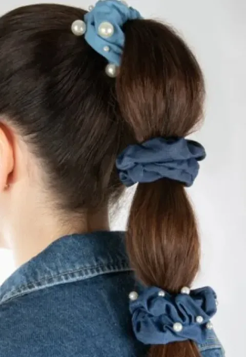 Trisa Fashion Denim Scrunchies mit Perlen